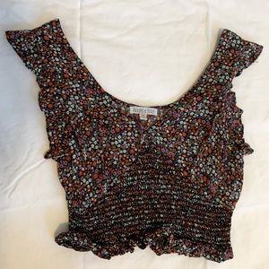 Floral ruffled top
